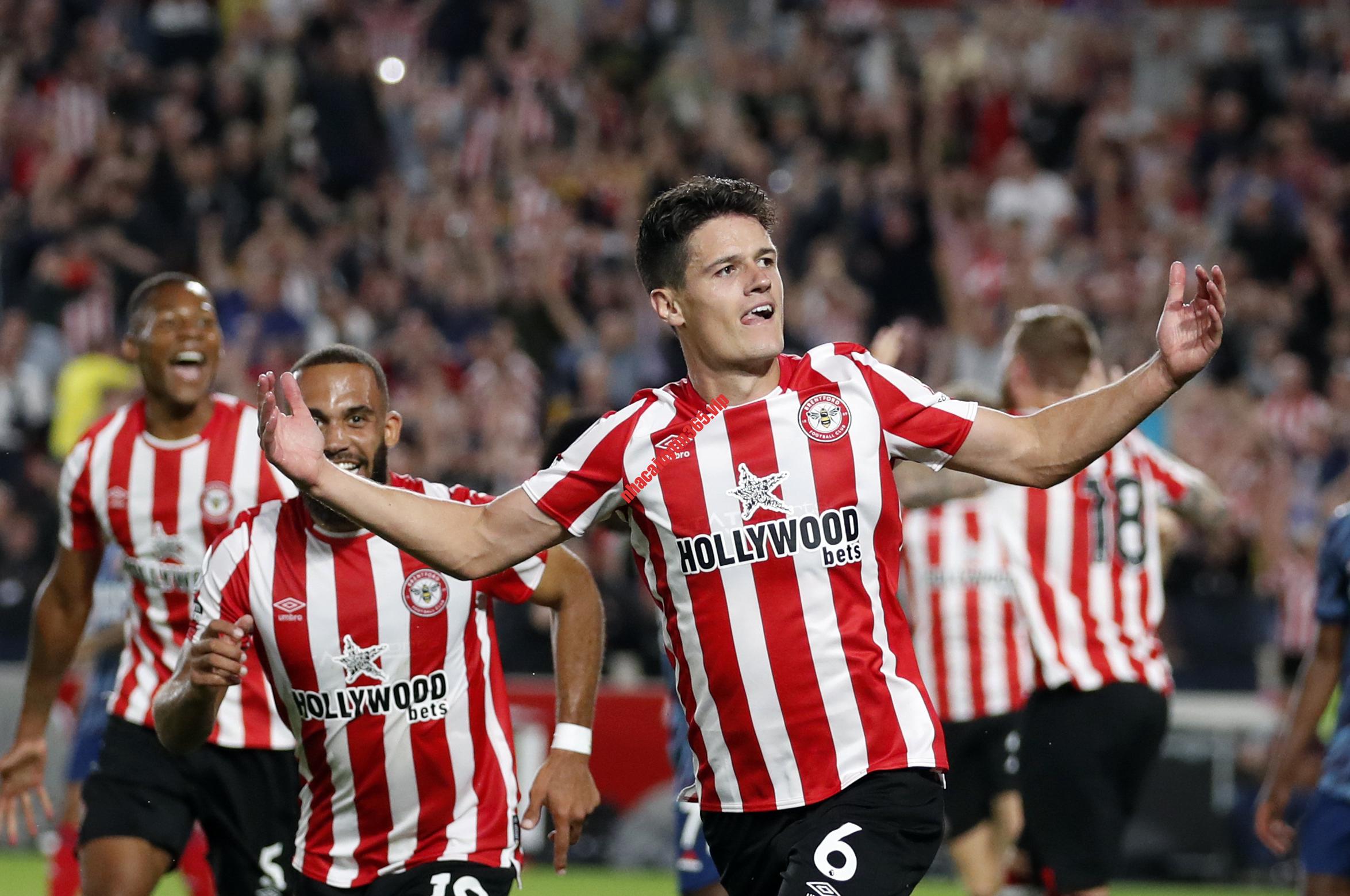 Soi kèo, dự đoán Newport vs Brentford, 1h45 ngày 30/8 – Cup liên đoàn Anh soi keo du doan newport vs brentford